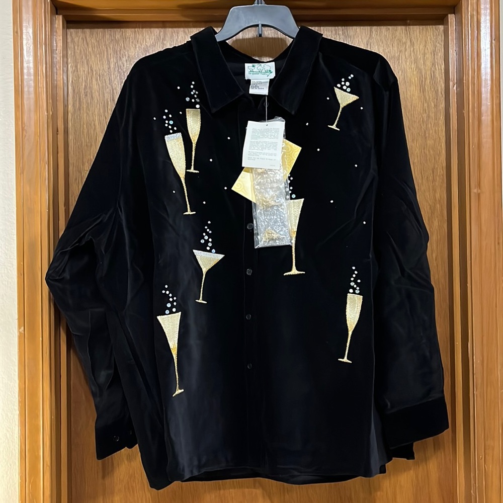 Quacker Factory Champagne Glass Top Size 3X NWT